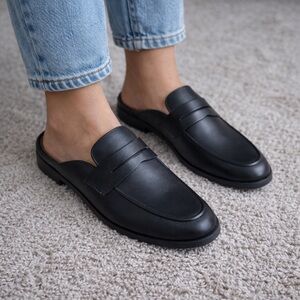 BCBGeneration Black Mule Loafers Size 8 New Slip On Flats